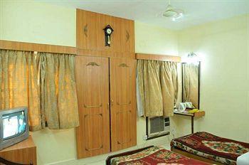 Hotel Heera International Calcutta Extérieur photo
