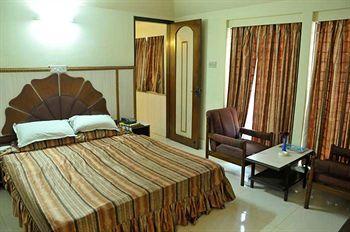 Hotel Heera International Calcutta Extérieur photo
