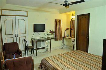 Hotel Heera International Calcutta Extérieur photo